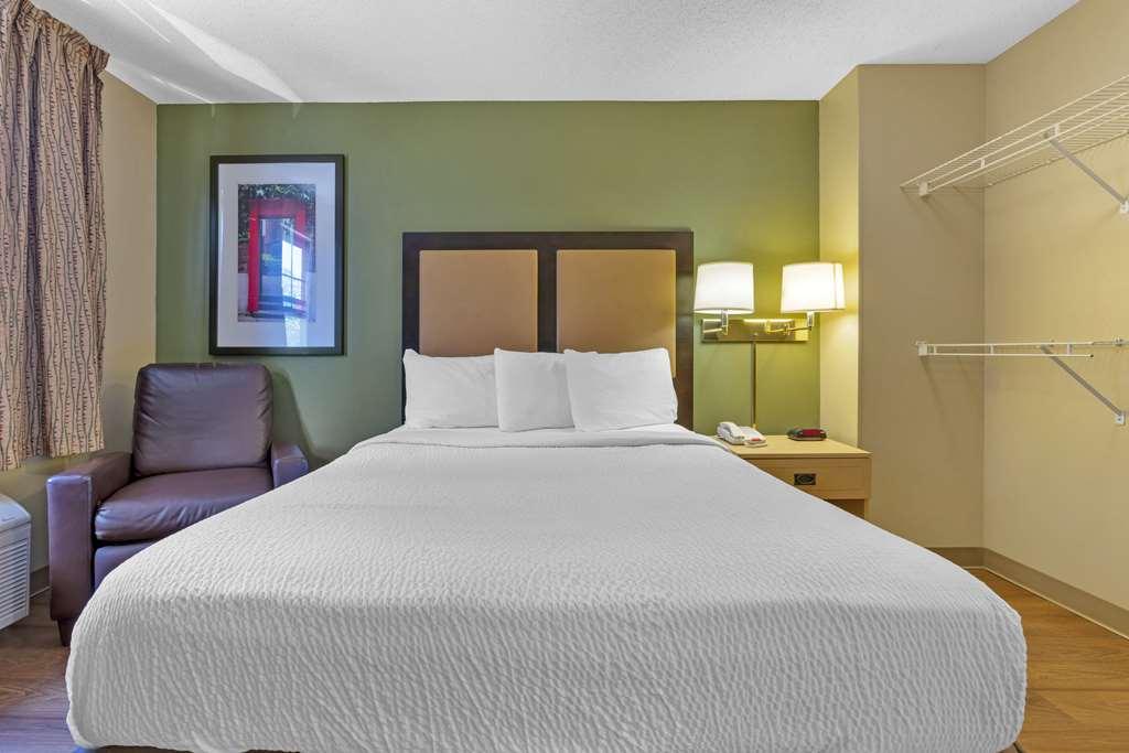 Extended Stay America Suites - Stockton - March Lane Rum bild
